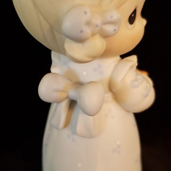 Vintage Precious Moments Porcelain Figurine 1994 "Take Time To Smell the Flowers - Picture 5 of 8